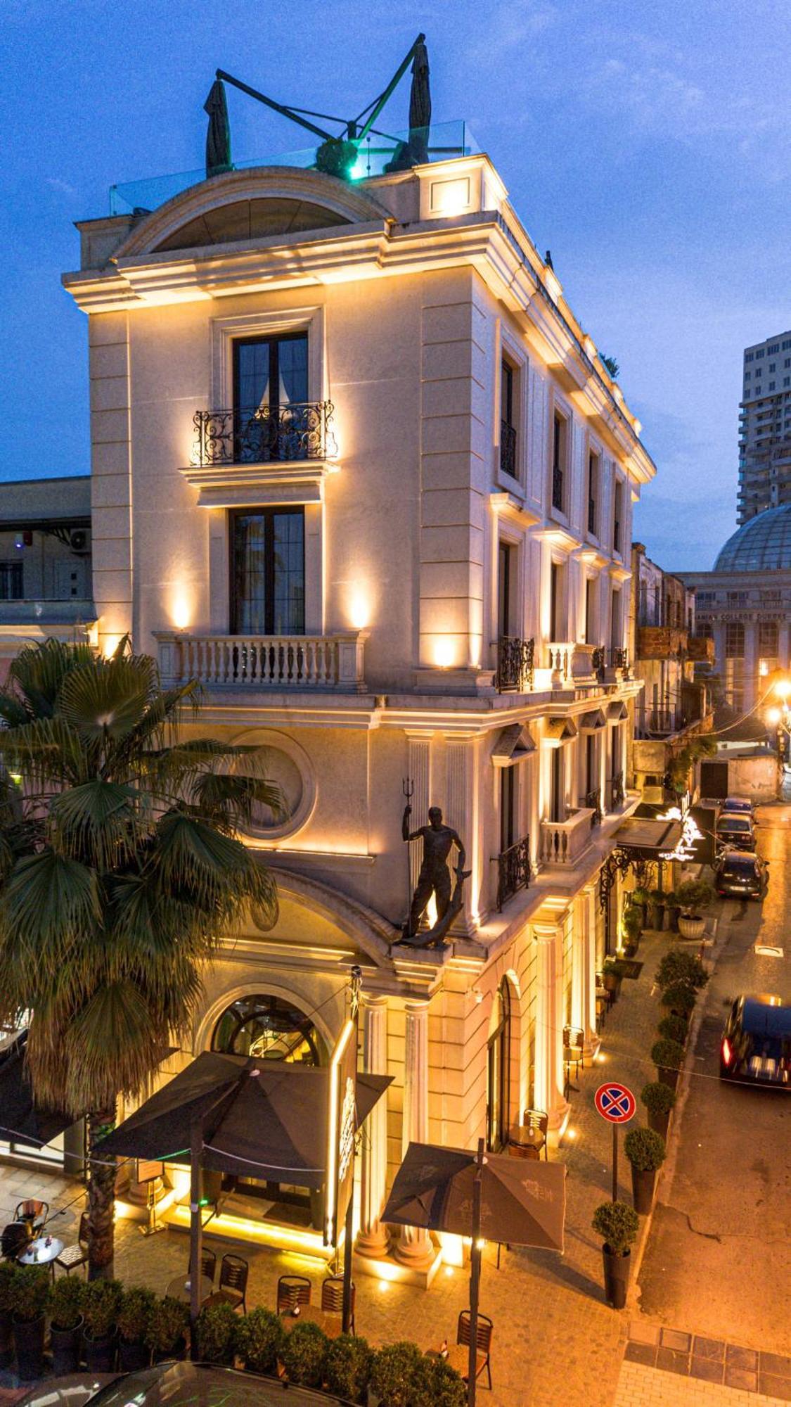 Envy Hotel Durres Exterior photo